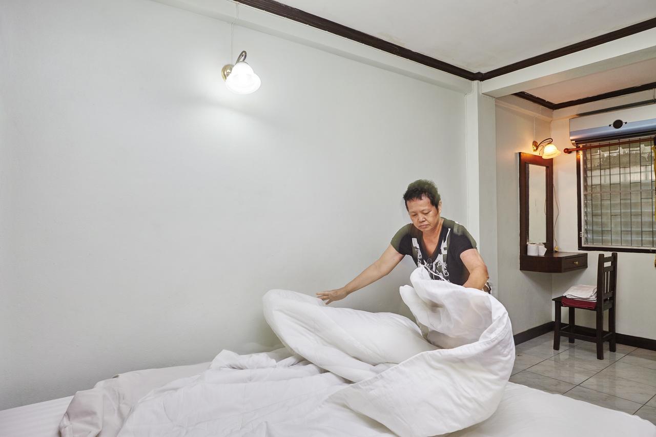 Amarin Inn Bangkok Dış mekan fotoğraf